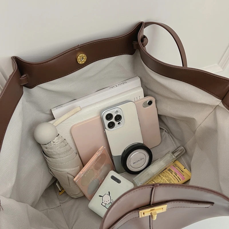 กระเป๋าโท้ททรงปีกหรูหราสำหรับผ - Leatherwork Designs บทวิจารณ์และราคา